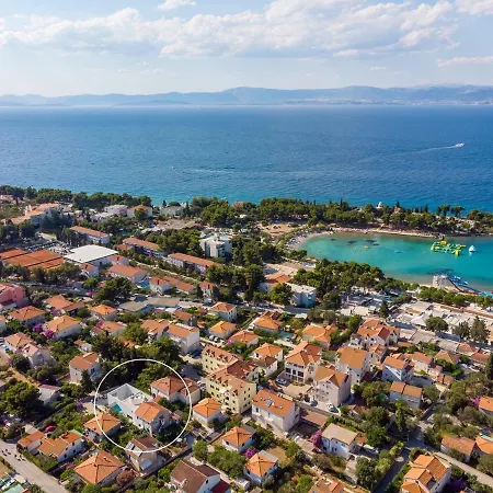 Luxury 5-bedroom Altabianca With A Heated Pool, Finnish Sauna, An Outdoor Cinema, 50m From The *